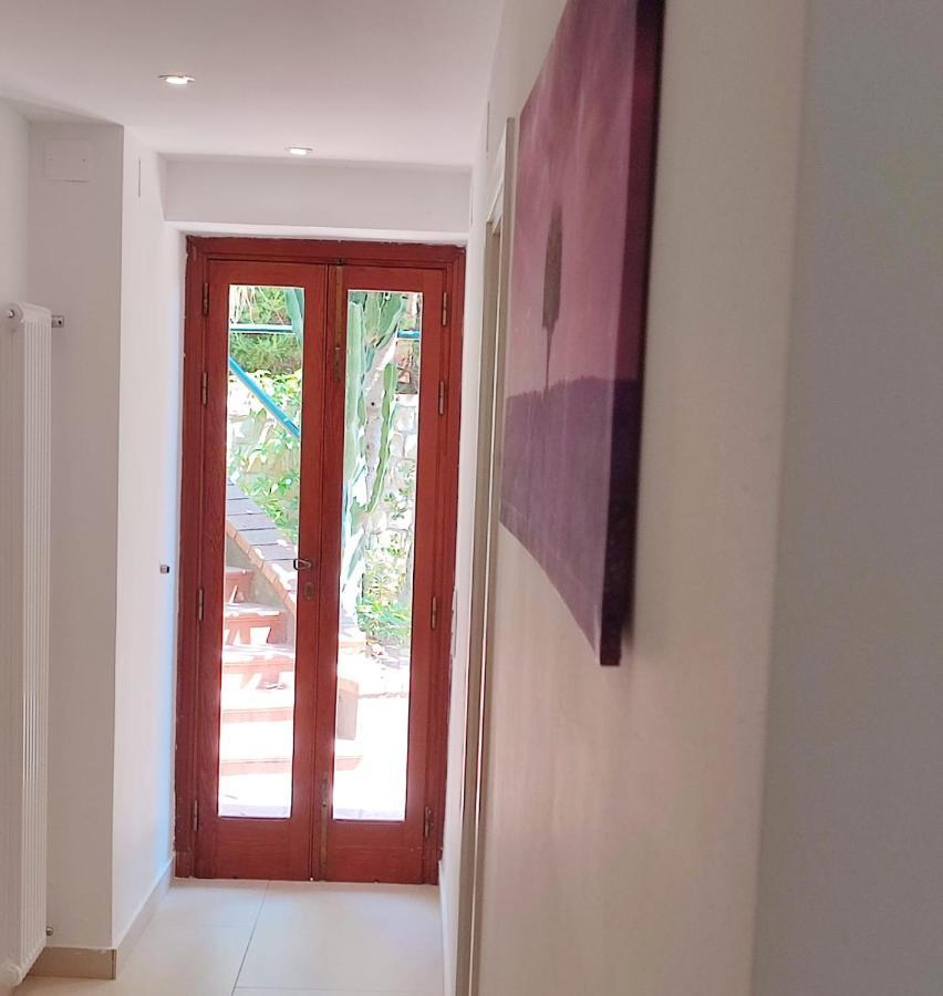 Kalura Sea House Apartment Чефалу Екстериор снимка