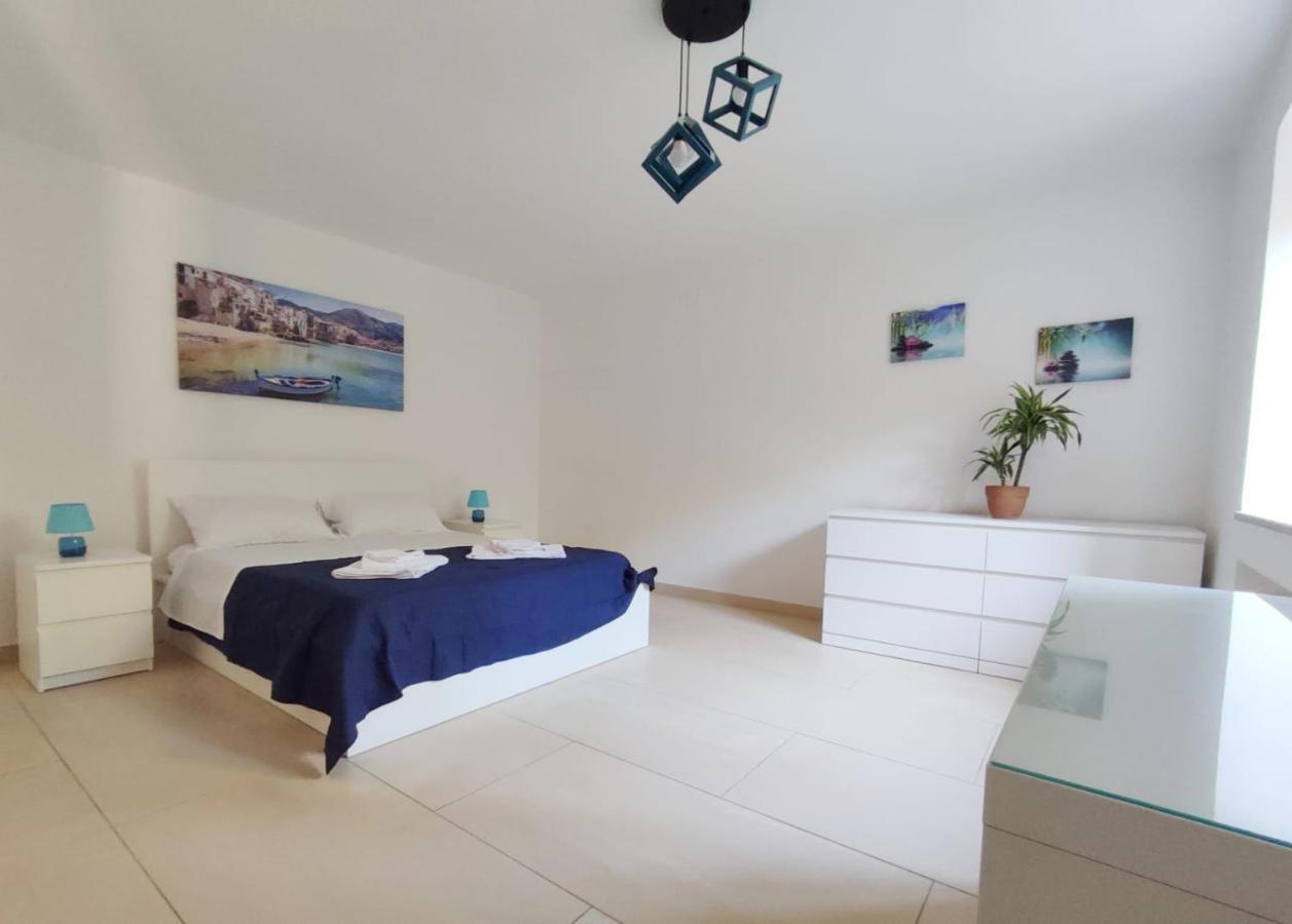 Kalura Sea House Apartment Чефалу Екстериор снимка