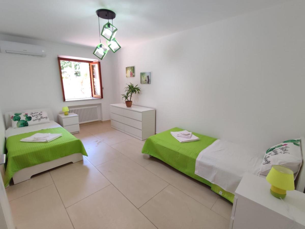 Kalura Sea House Apartment Чефалу Екстериор снимка
