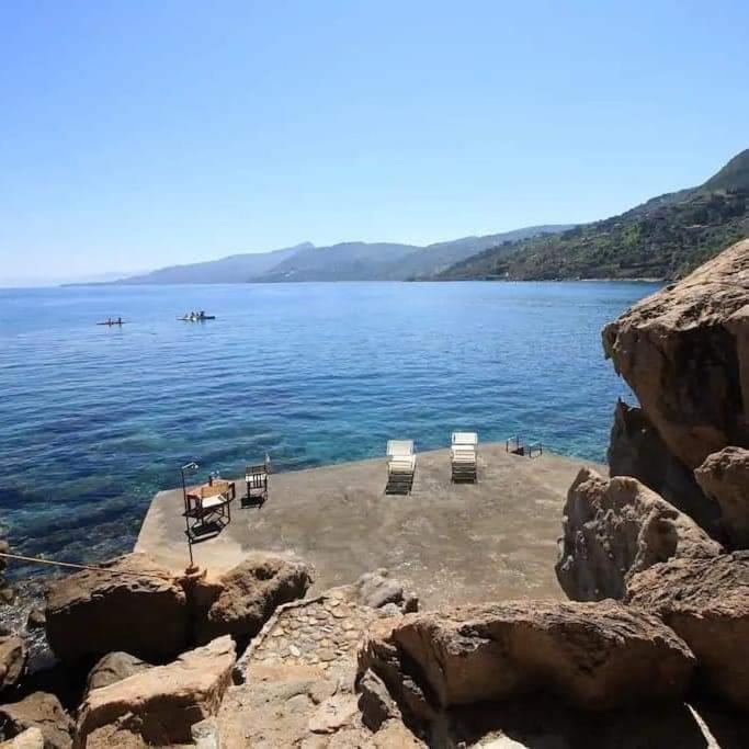 Kalura Sea House Apartment Чефалу Екстериор снимка